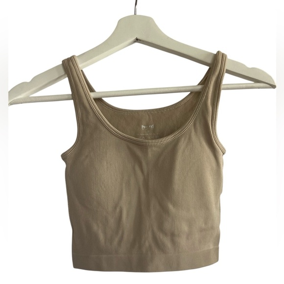 PRO FIT Seamless padded tank top size small - Picture 1 of 13